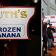 Illustration for article titled Twas a Bluth Family Reunion at the Arrested Development Premiere